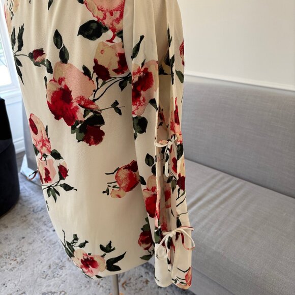Aritzia Wilfred Long Sleeve Floral Blouse - Size Small - Picture 2 of 4